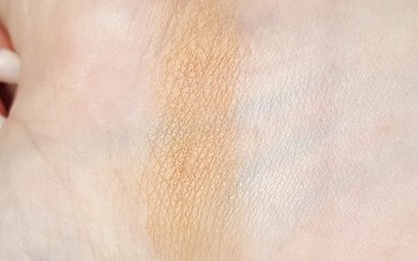 Pharaon Earth Bronzing Powder Swatch