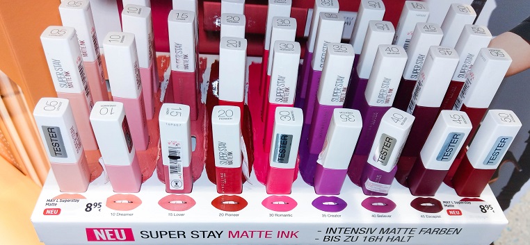 Maybelline Superstay Matte Ink Aufsteller dm