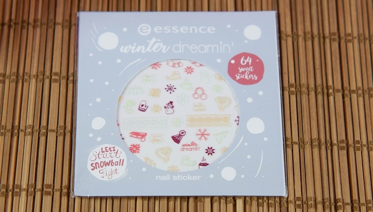 essence winter dreamin nail sticker