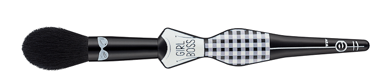 essence girl squad face perfector brush offen essence girl squad face perfector brush offen