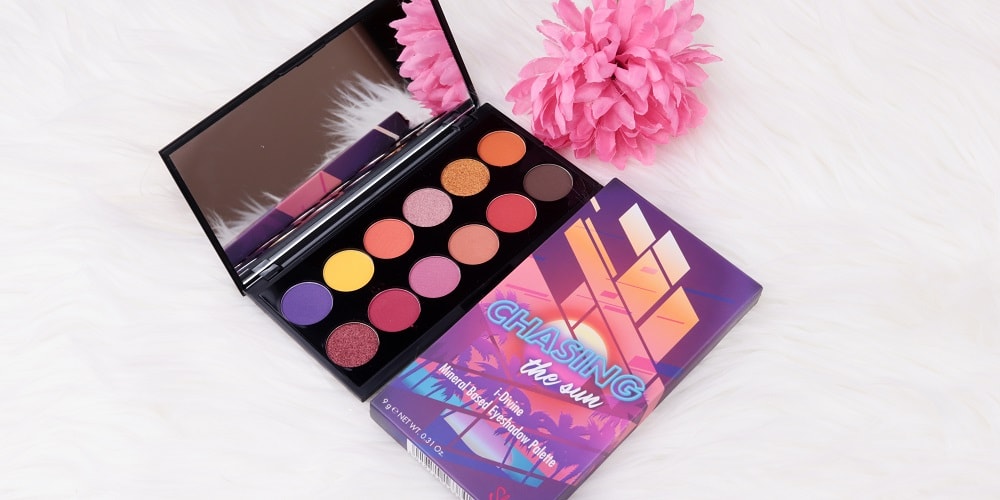 Chasing The Sun iDivine Palette Sleek MakeUP