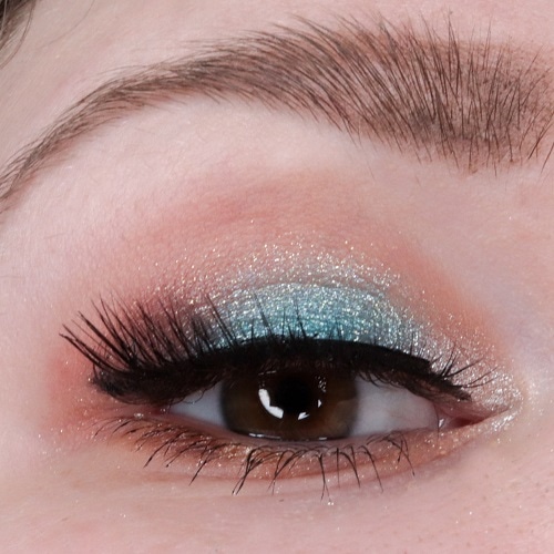 Tansation Make A Wish, Little Fish Eyeshadow Palette von essence AMU