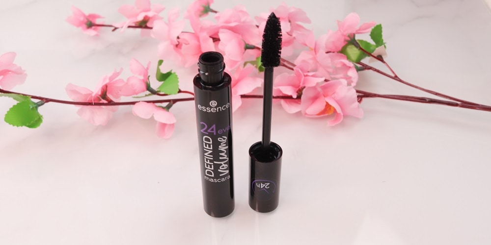 24ever DEFINED volume mascara essence