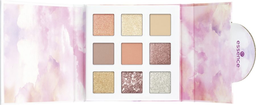 essence MY POWER IS aiR eyeshadow palette