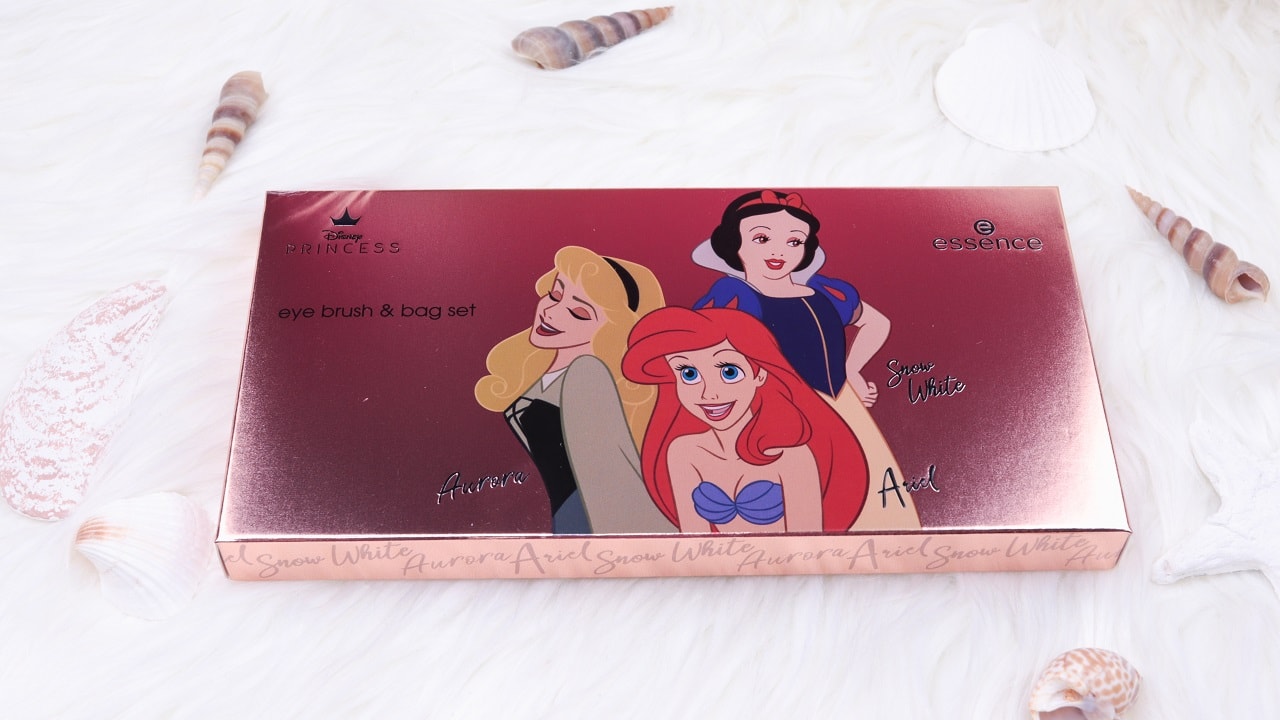 essence & catrice Disney Princess eye brush & bag set