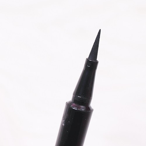 got2b Kajal Eyeliner Fabuleyes Waterproof Matte Black Spitze